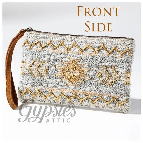 Anya Handmade Ethnic Pattern Clutch from Ruggine - Picture 2 of 8